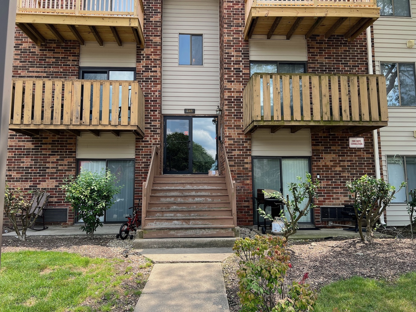 746 Prescott Drive #306, Roselle, IL