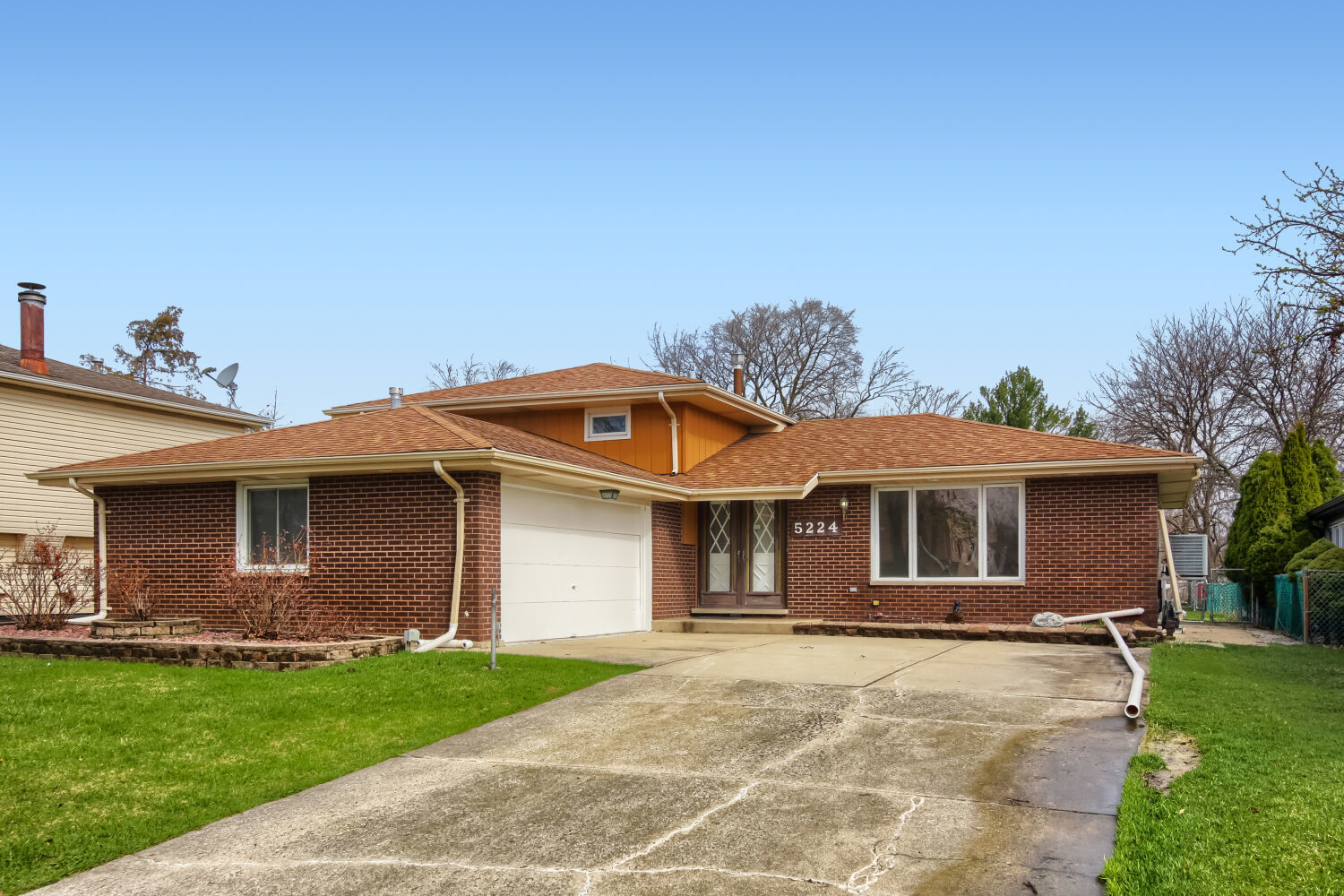 5224 156th Street, Oak Forest, IL