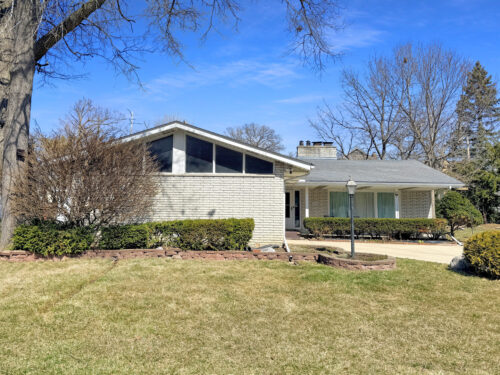 1010 W Atlantic Avenue, Waukegan, IL