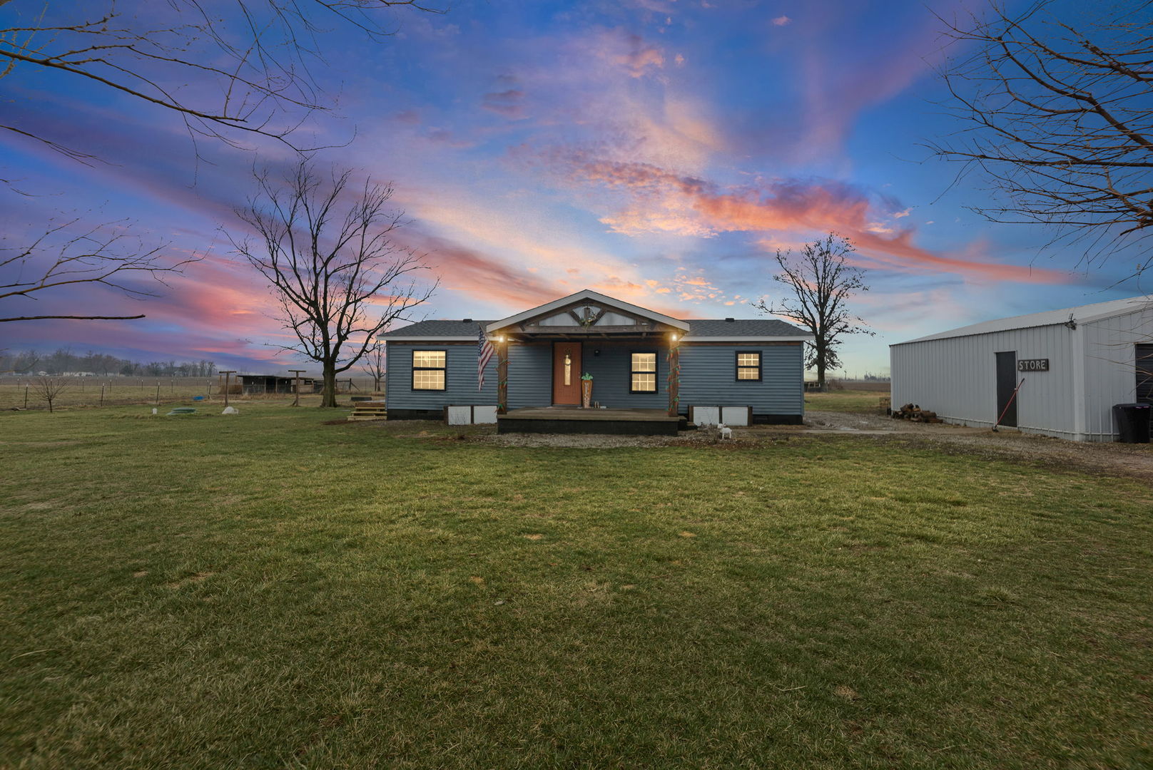 4239 Seven Hills Road, Odin, IL