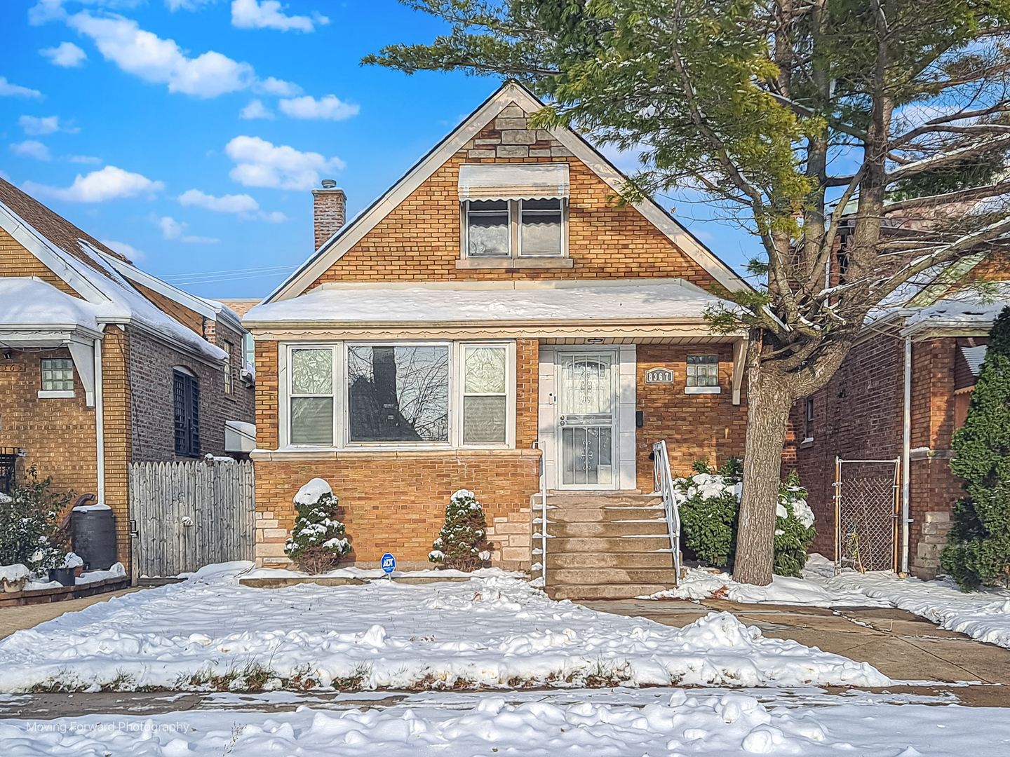 8367 S Baltimore Avenue, Chicago, IL