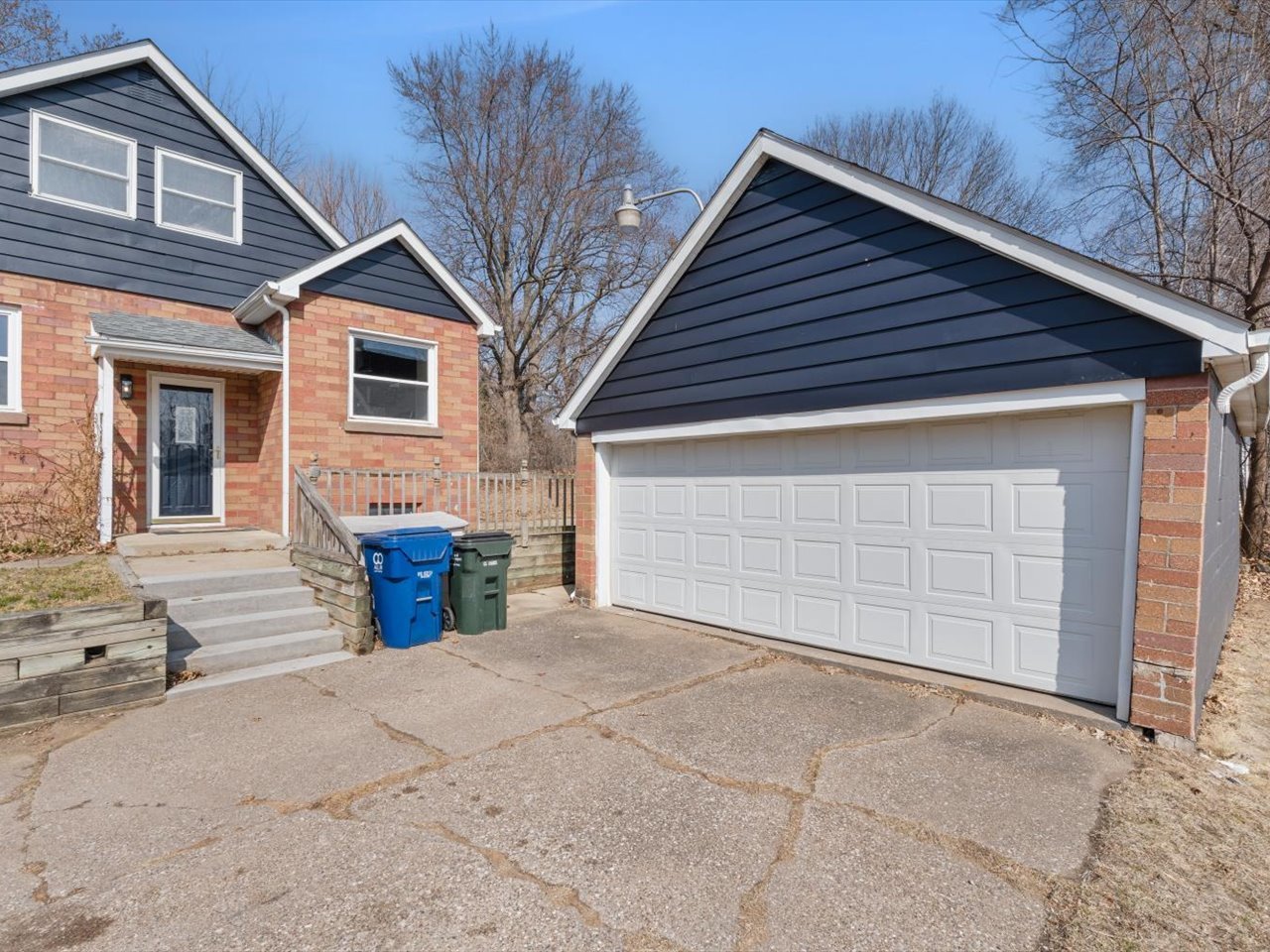 3525 Fair Avenue, Davenport, IA