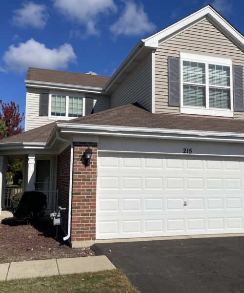 215 MacIntosh Avenue #215, Woodstock, IL