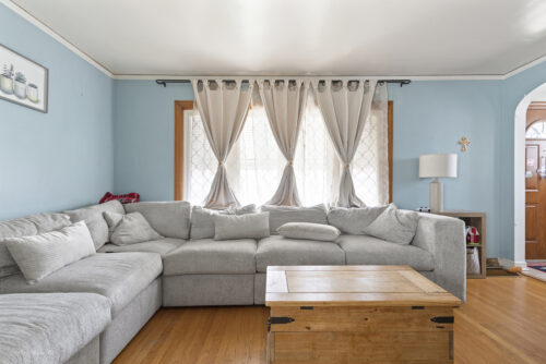 10833 S Avenue M, Chicago, IL