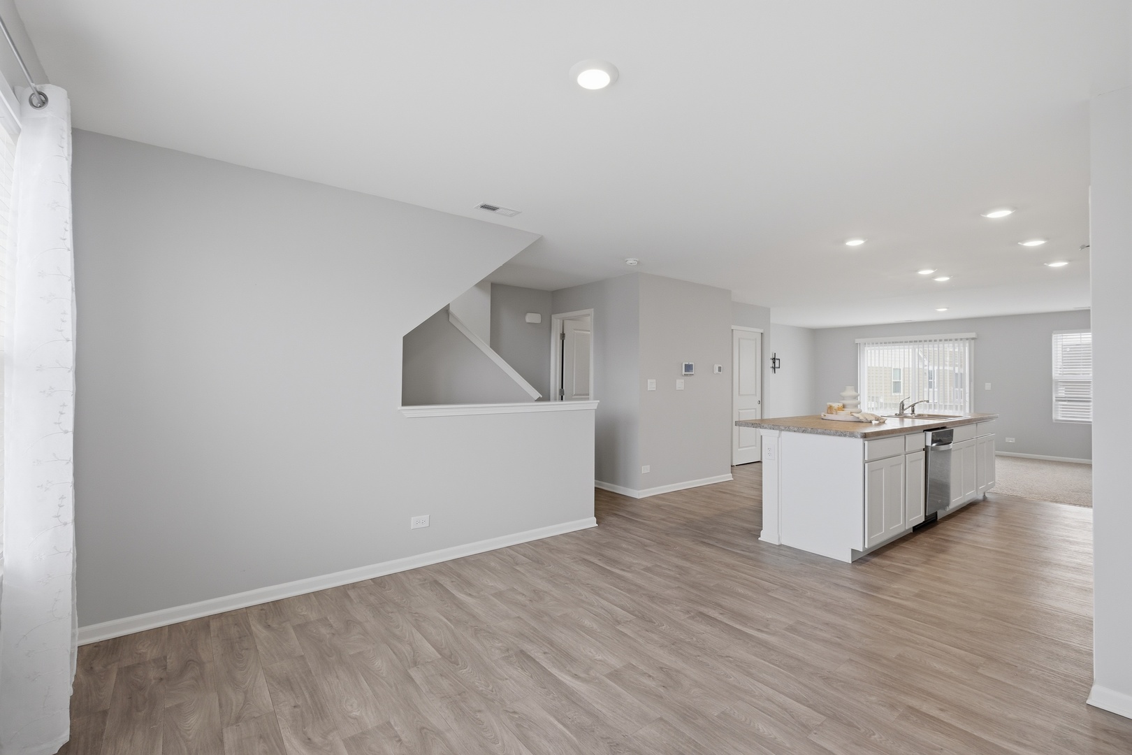 217 Goldenrod Drive, Elgin, IL