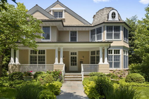 236 E NORTH Avenue, Lake Bluff, IL