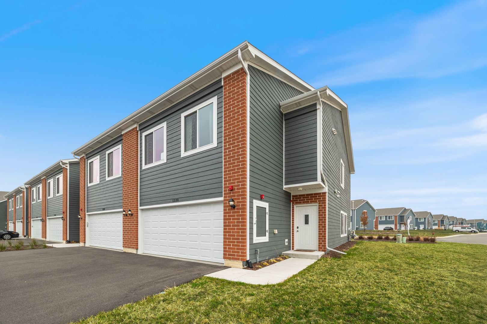 1220 Gillespie Lane, Yorkville, IL