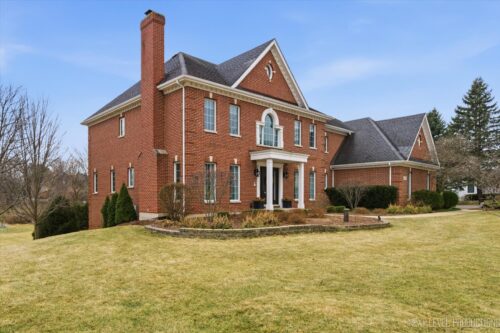 40W903 Campton Woods Drive, Campton Hills, IL