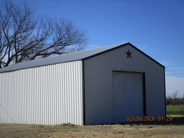 2397 N Benton Lane, Ina, IL