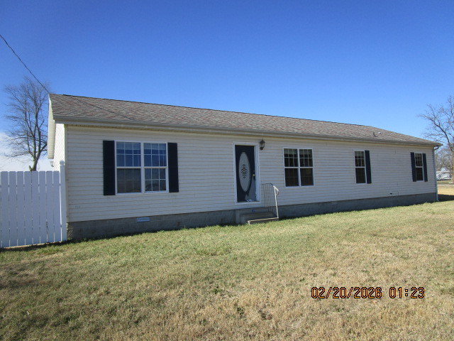 2397 N Benton Lane, Ina, IL