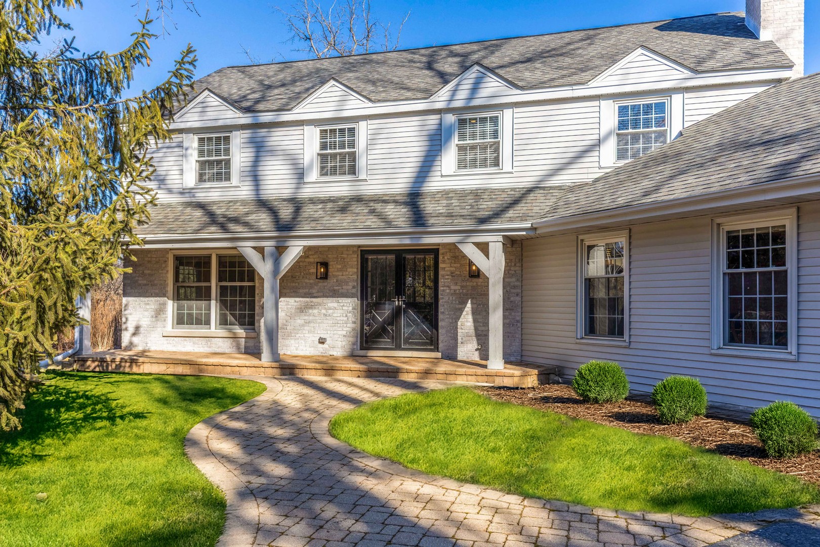 21 N Ridge Road, Lake Forest, IL