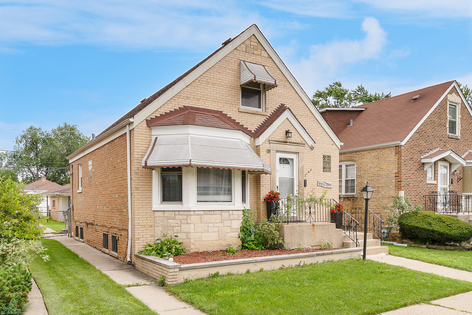 2143 N 76th Avenue, Elmwood Park, IL