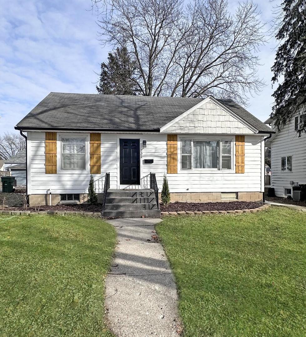 232 S Genoa Street, Genoa, IL