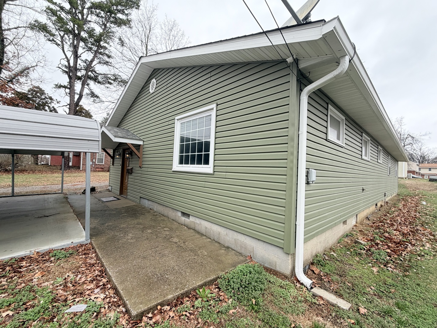 858 Benton Street, Eldorado, IL