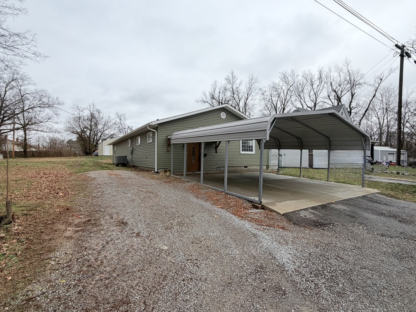 858 Benton Street, Eldorado, IL