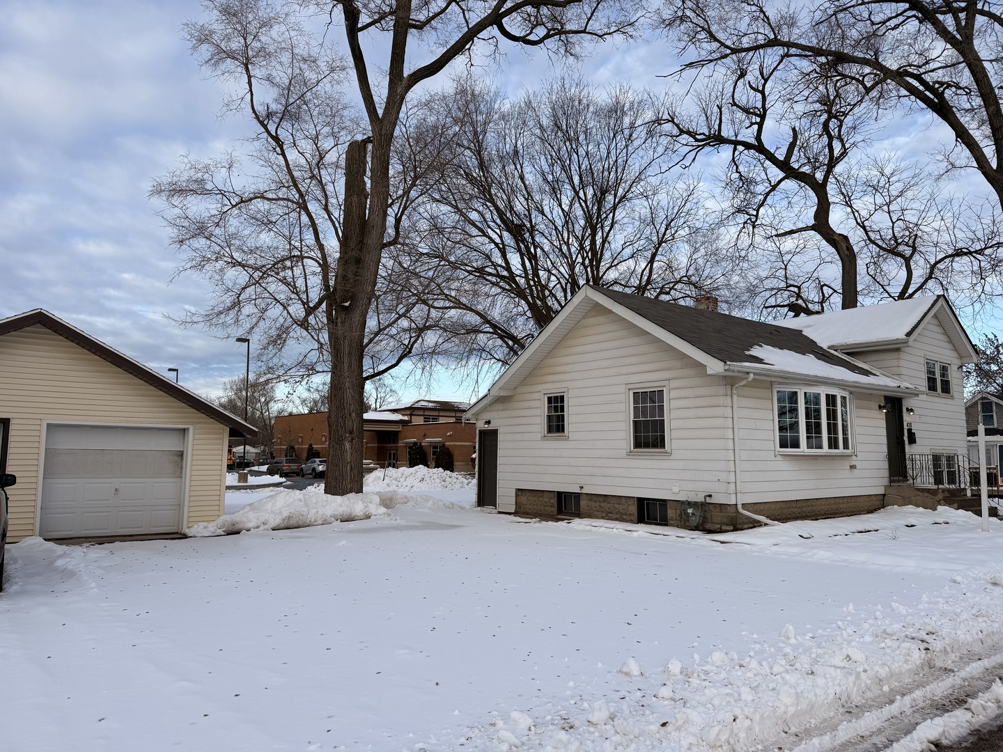428 E 156th Place, South Holland, IL