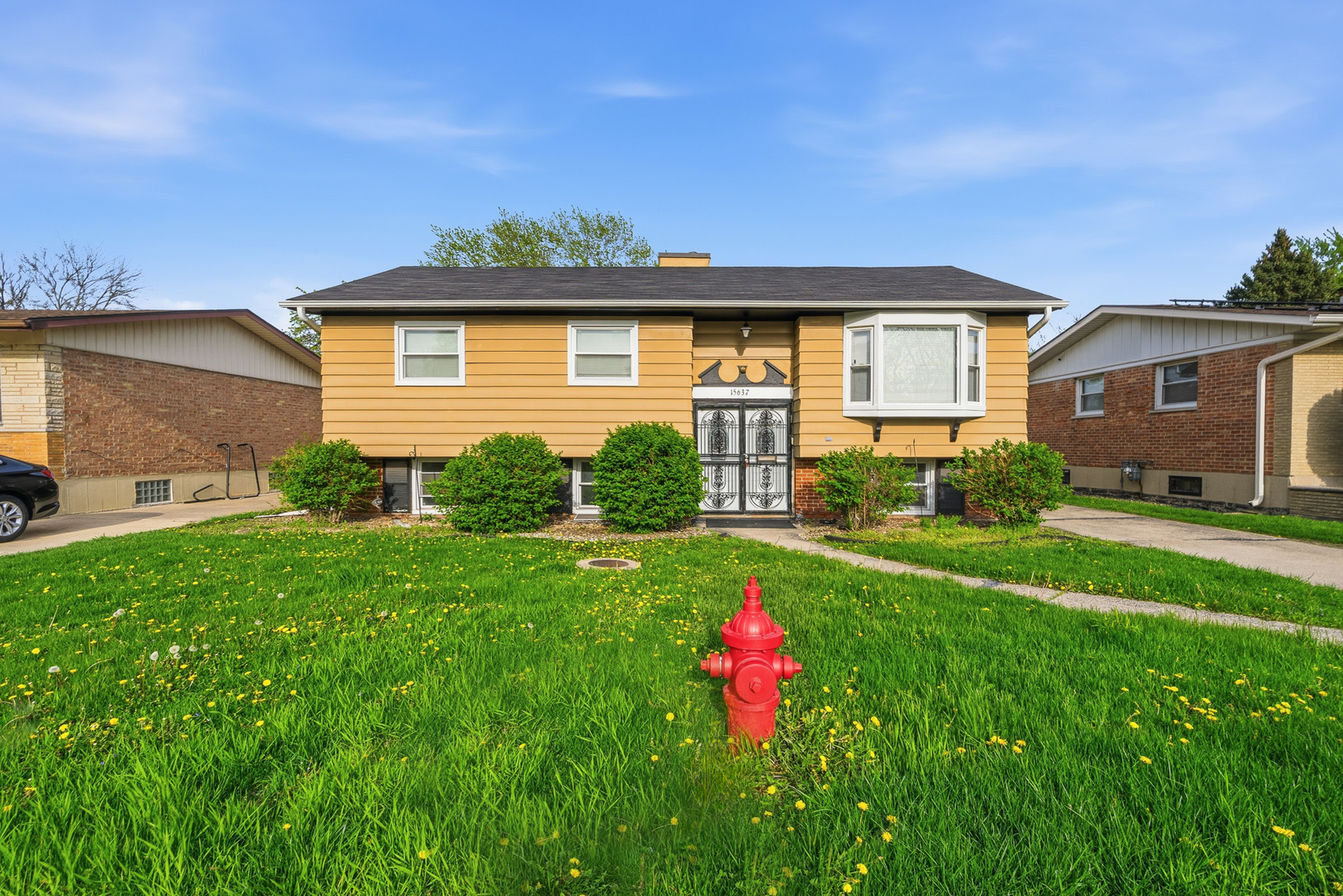 15637 Avalon Avenue, South Holland, IL