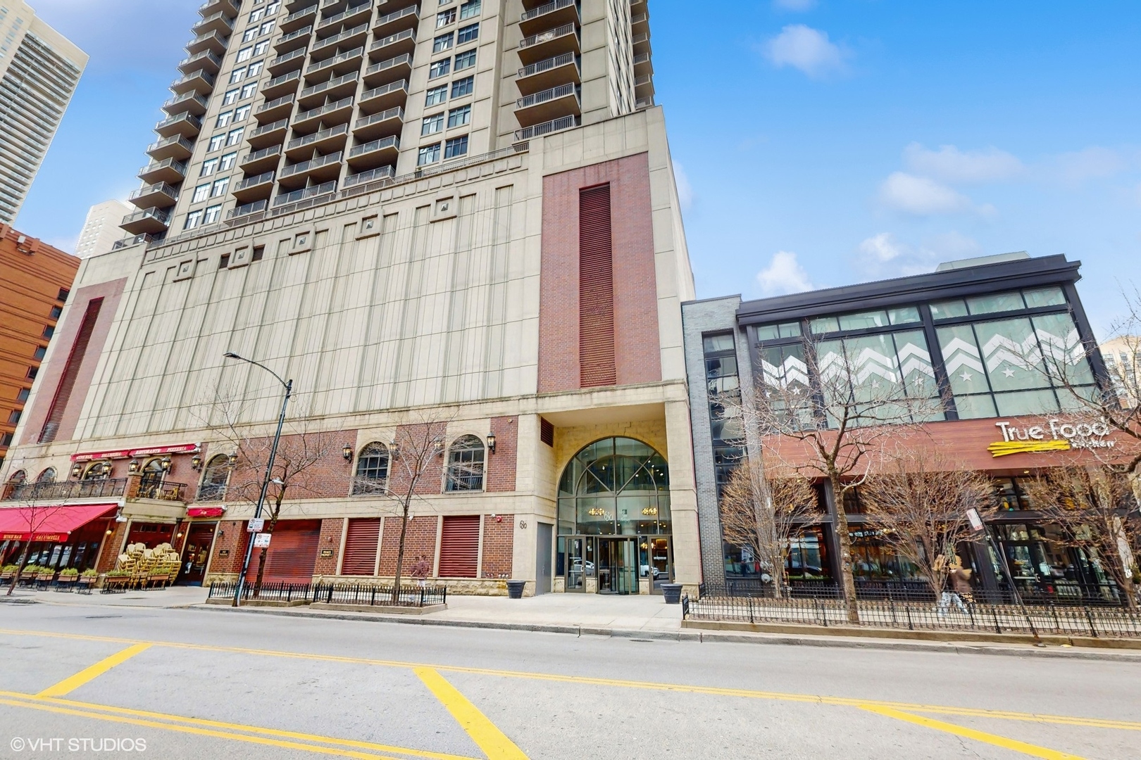 630 N State Street #2403, Chicago, IL