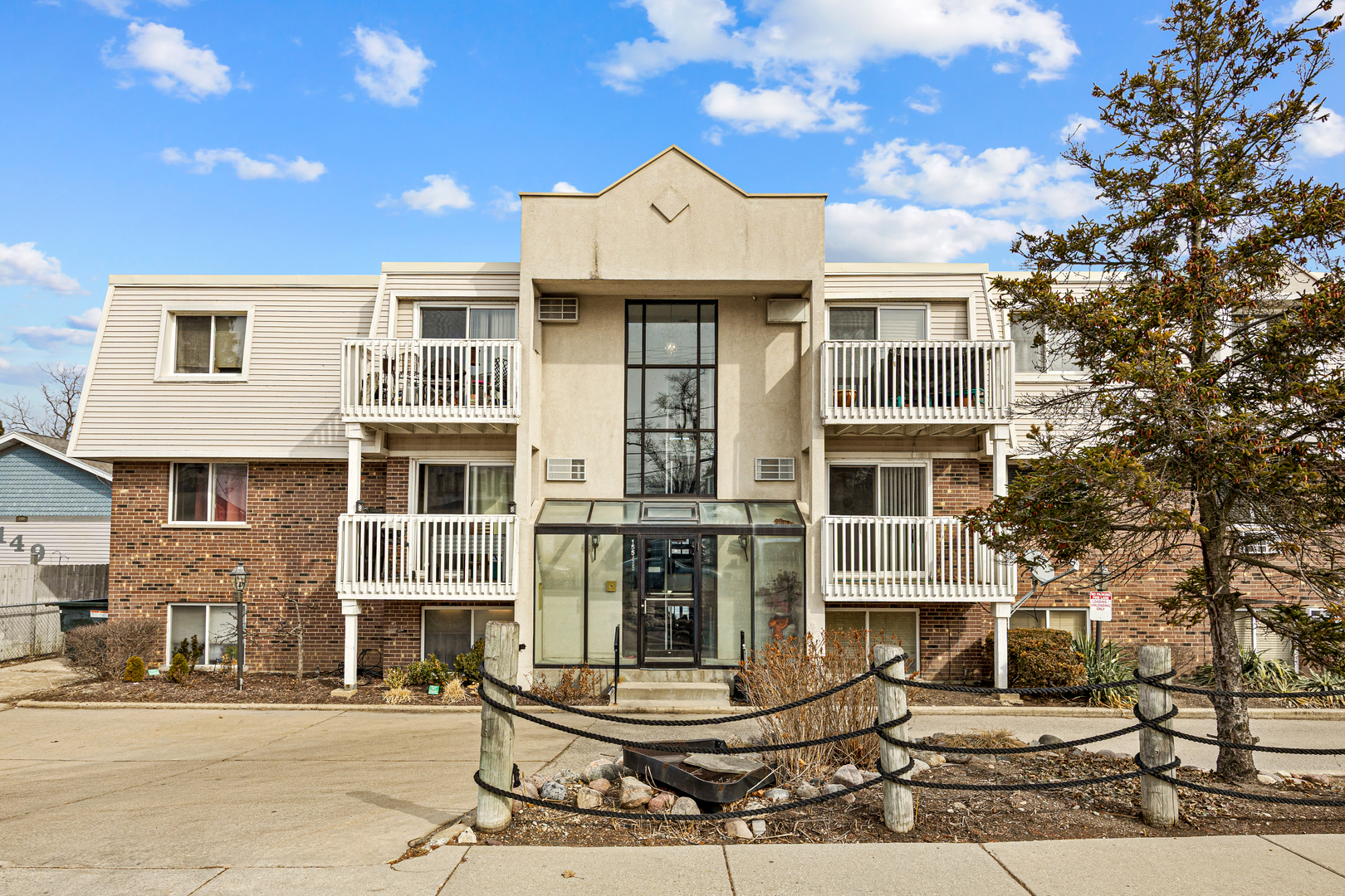 155 E Mill Street #3, Wauconda, IL