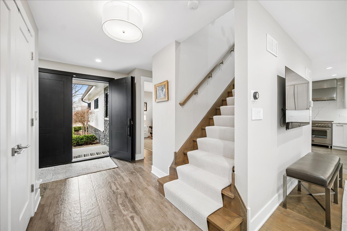 270 Sheridan Road, Glencoe, IL