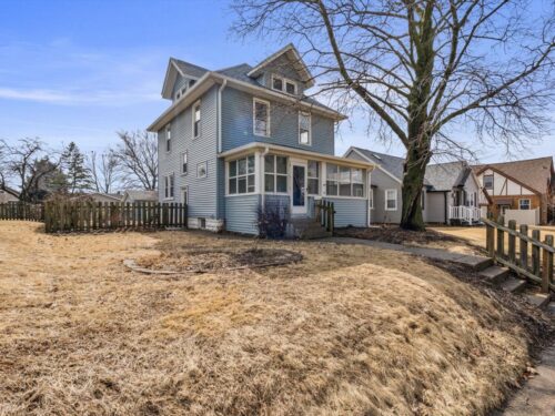 2416 21st Avenue, Rock Island, IL