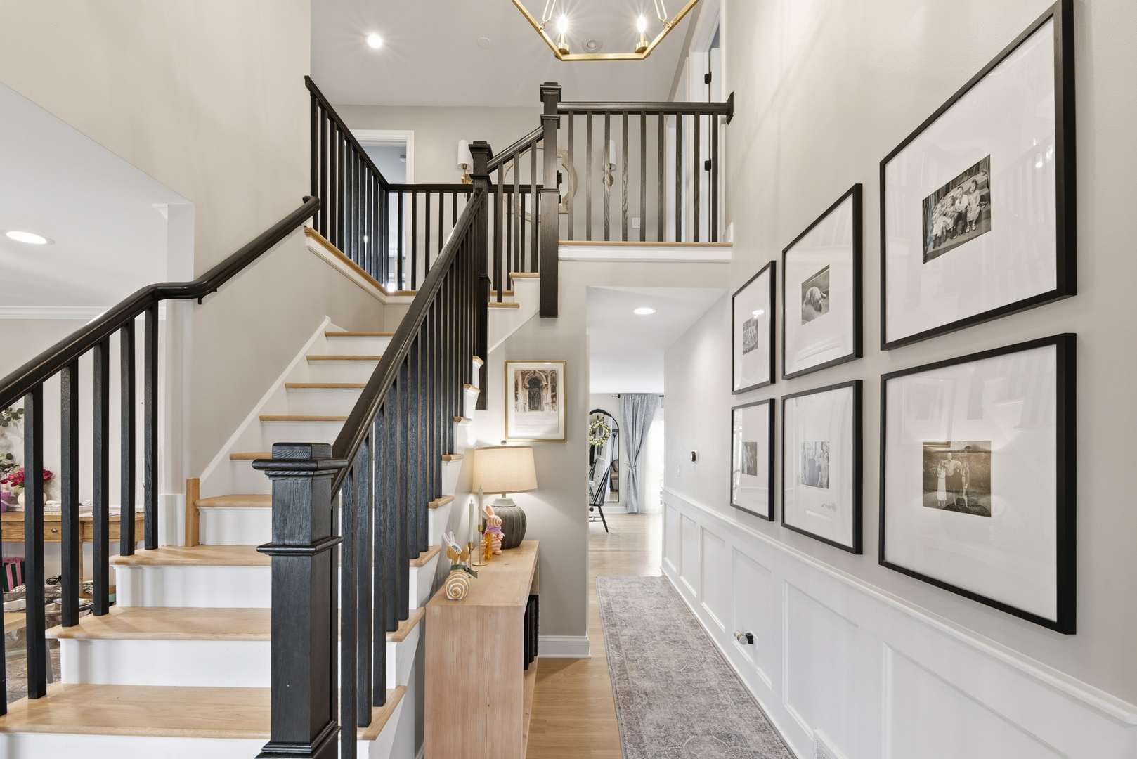 657 W Revere Lane, Palatine, IL