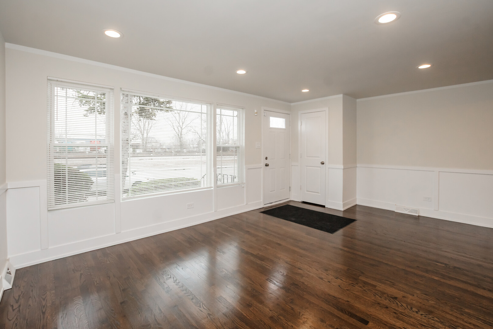9314 S Vincennes Avenue, Chicago, IL