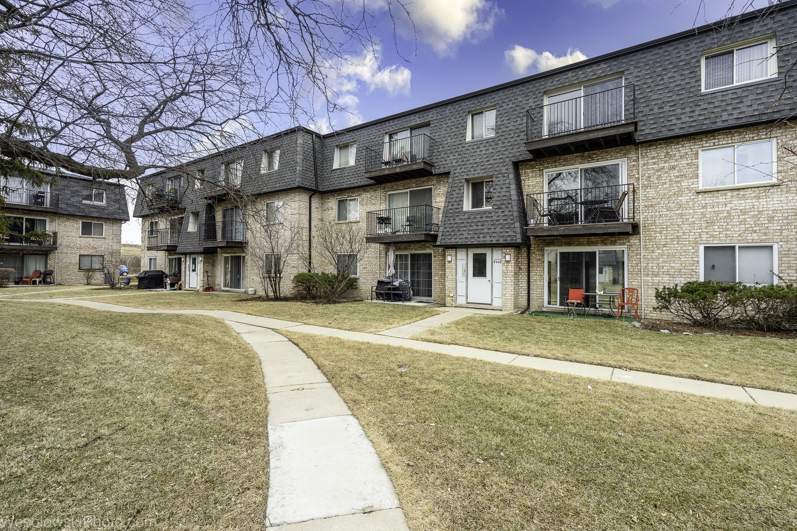 9448 BAY COLONY Drive #3S, Des Plaines, IL