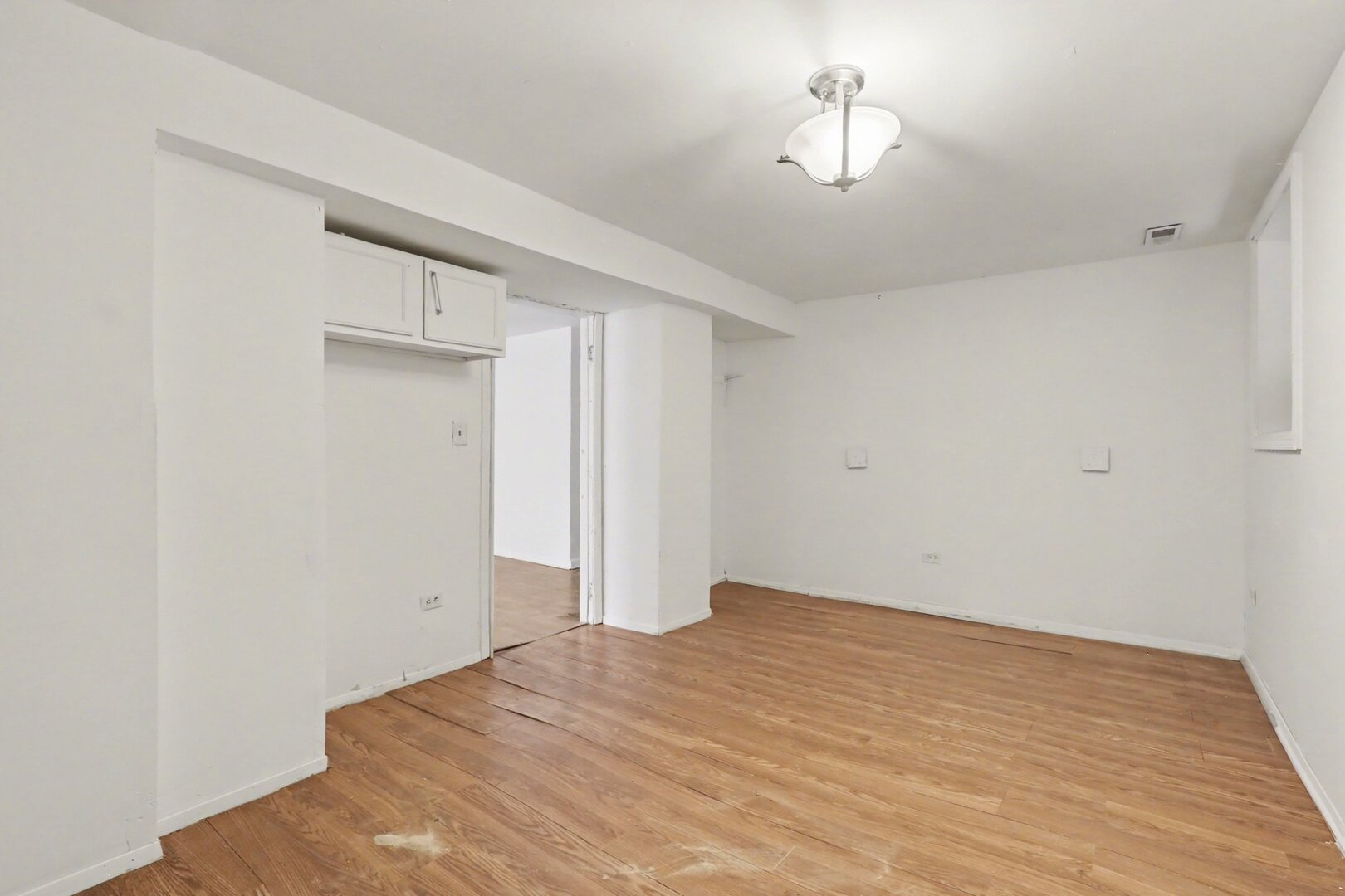 5718 S GREEN Street, Chicago, IL