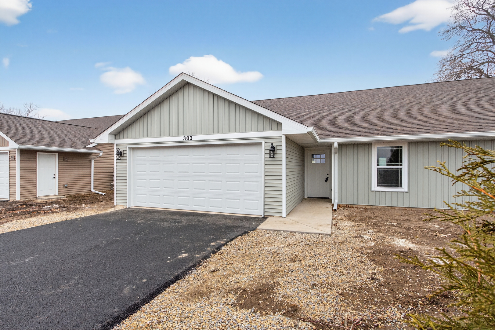 305 W South Street #305, Durand, IL