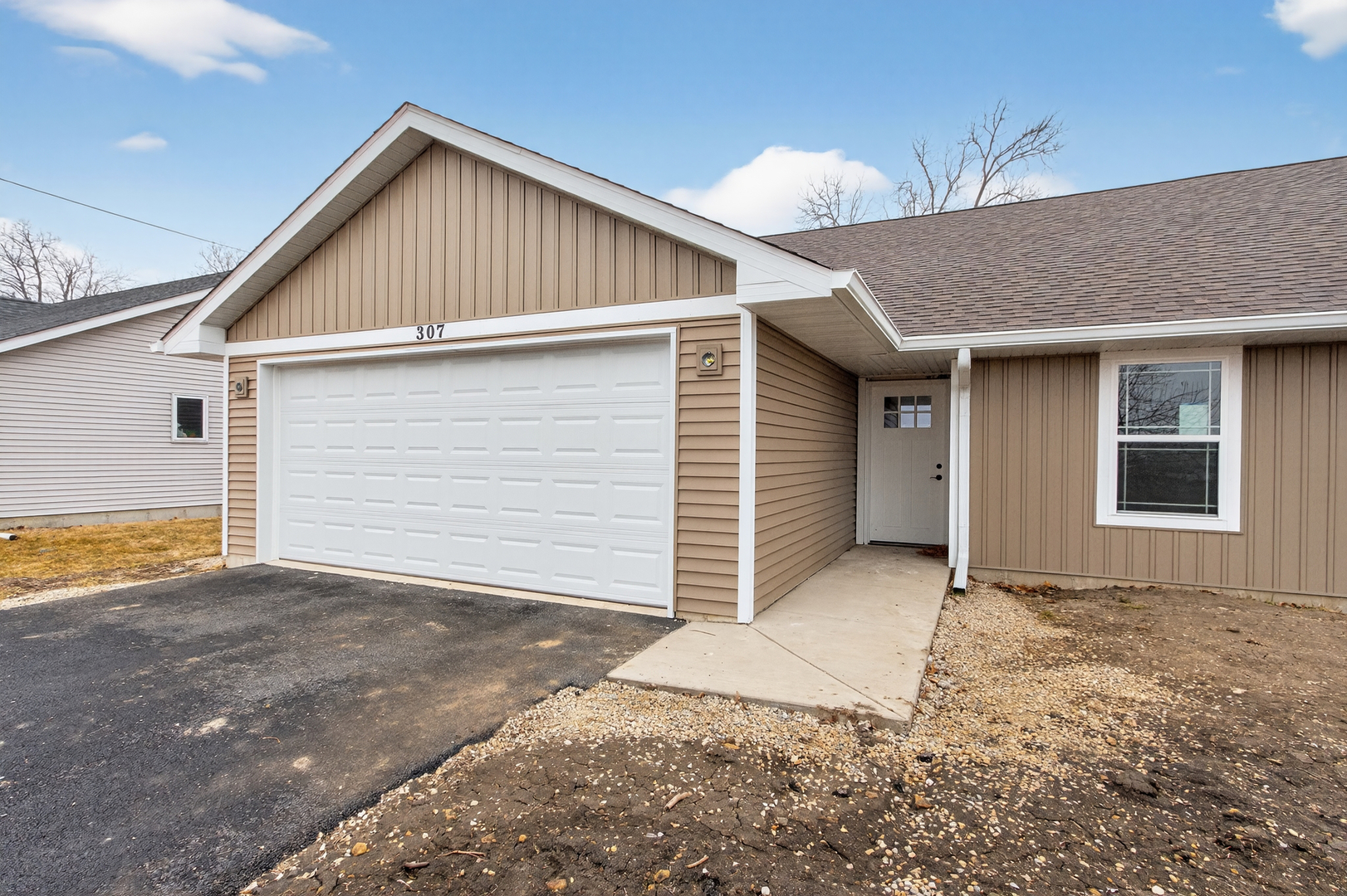 307 W South Street #307, Durand, IL