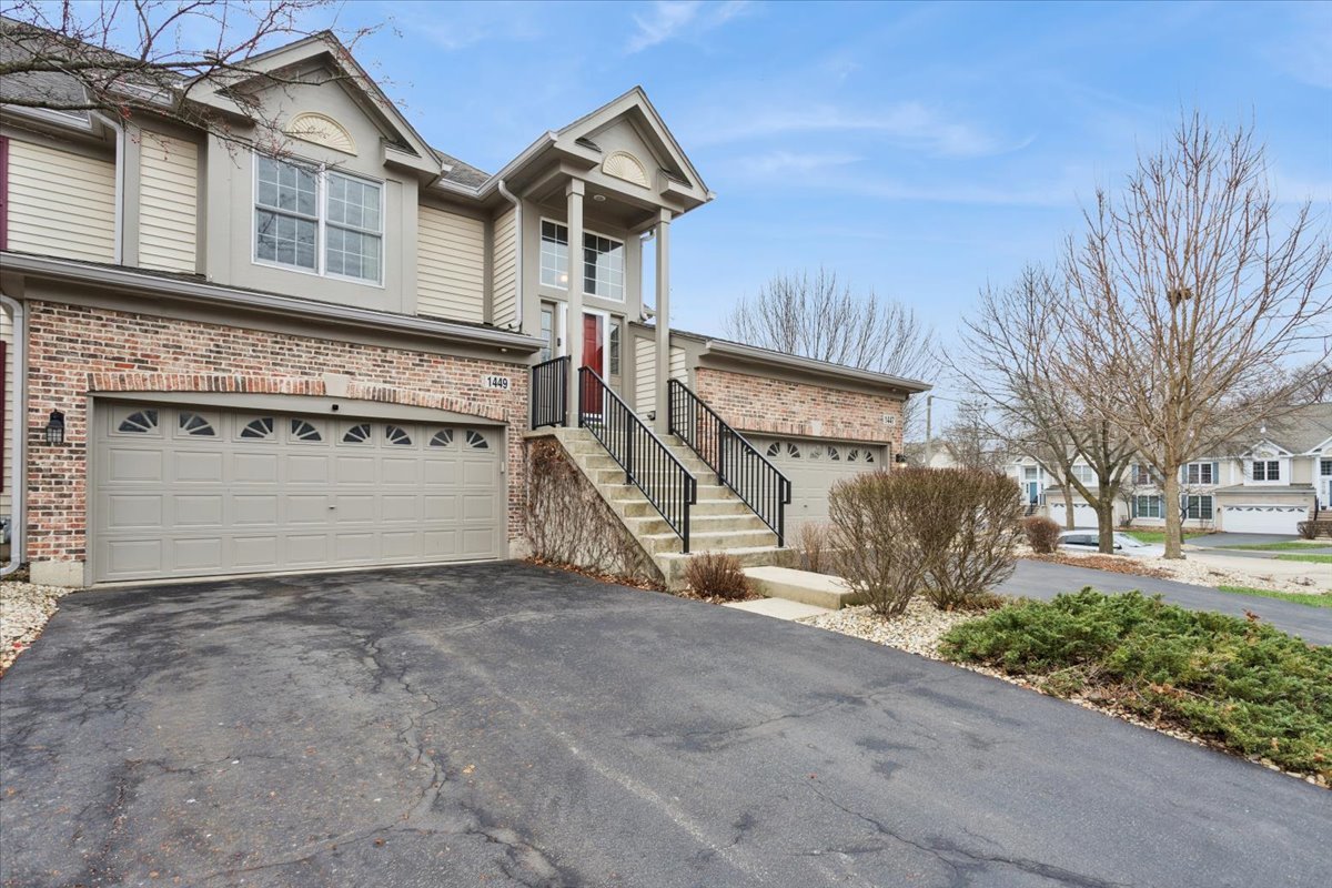 1449 Whitespire Court, Naperville, IL