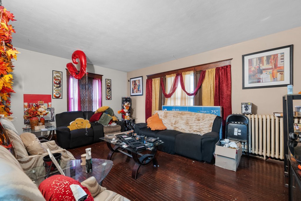 1323 17TH Street, Rock Island, IL