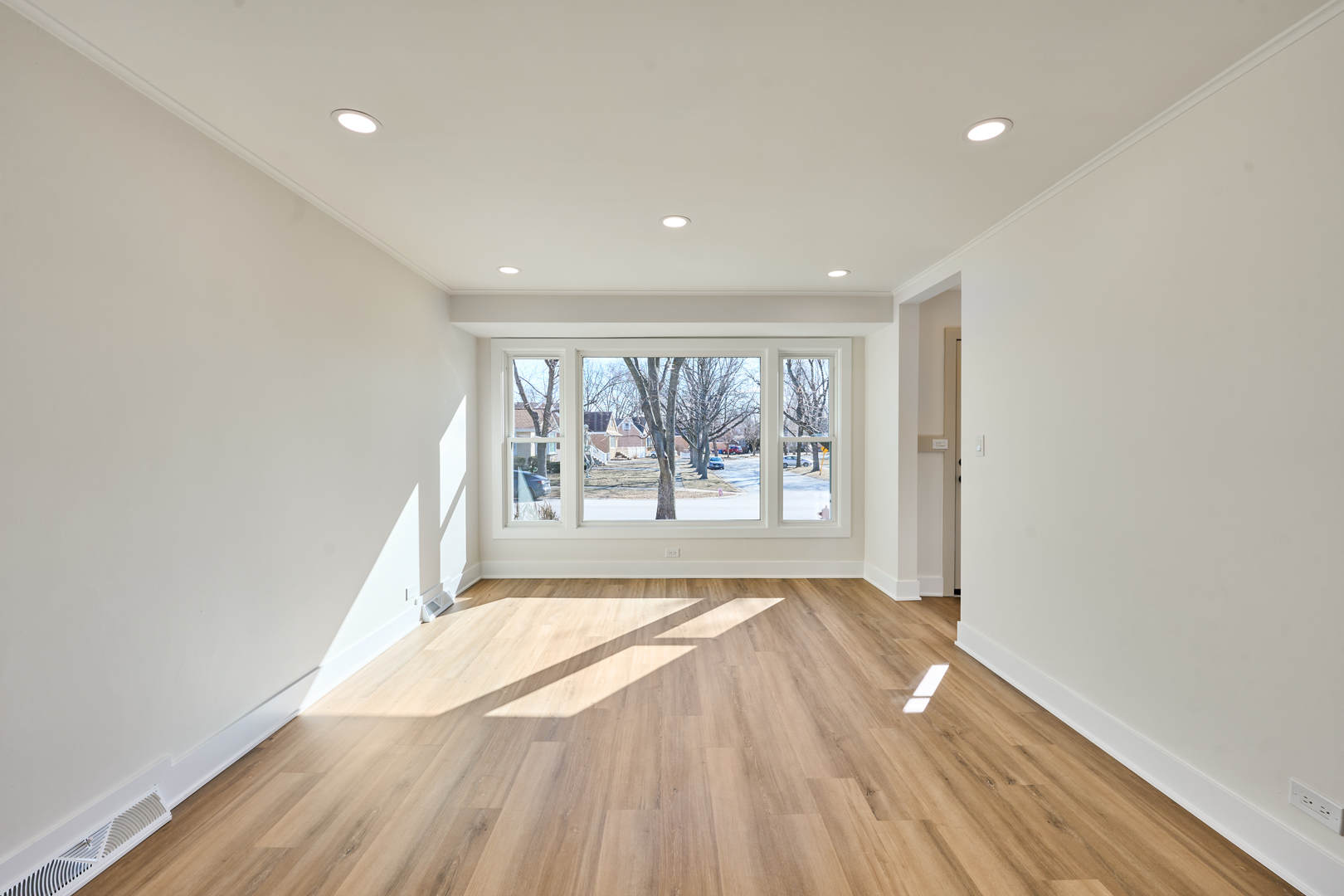 4232 W 109th Street, Oak Lawn, IL