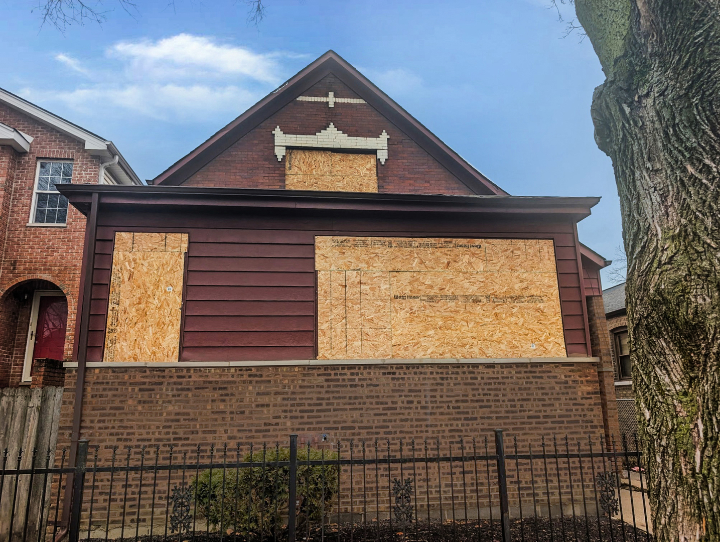 9207 S Ellis Avenue, Chicago, IL