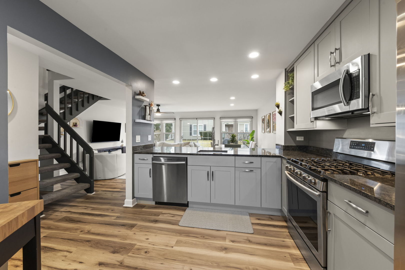 1859 Pebble Beach Circle #6, Elk Grove Village, IL