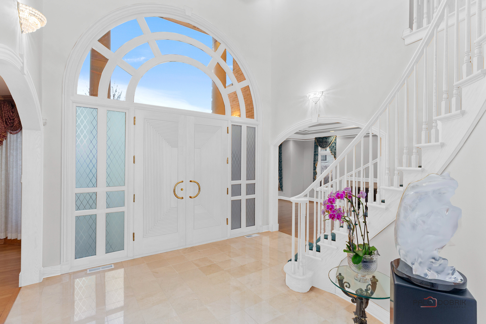 1611 Burr Oak Drive, Libertyville, IL