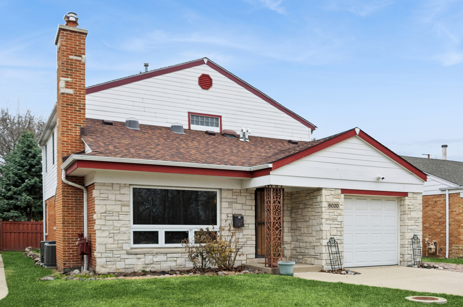 6020 N Landers Avenue, Chicago, IL