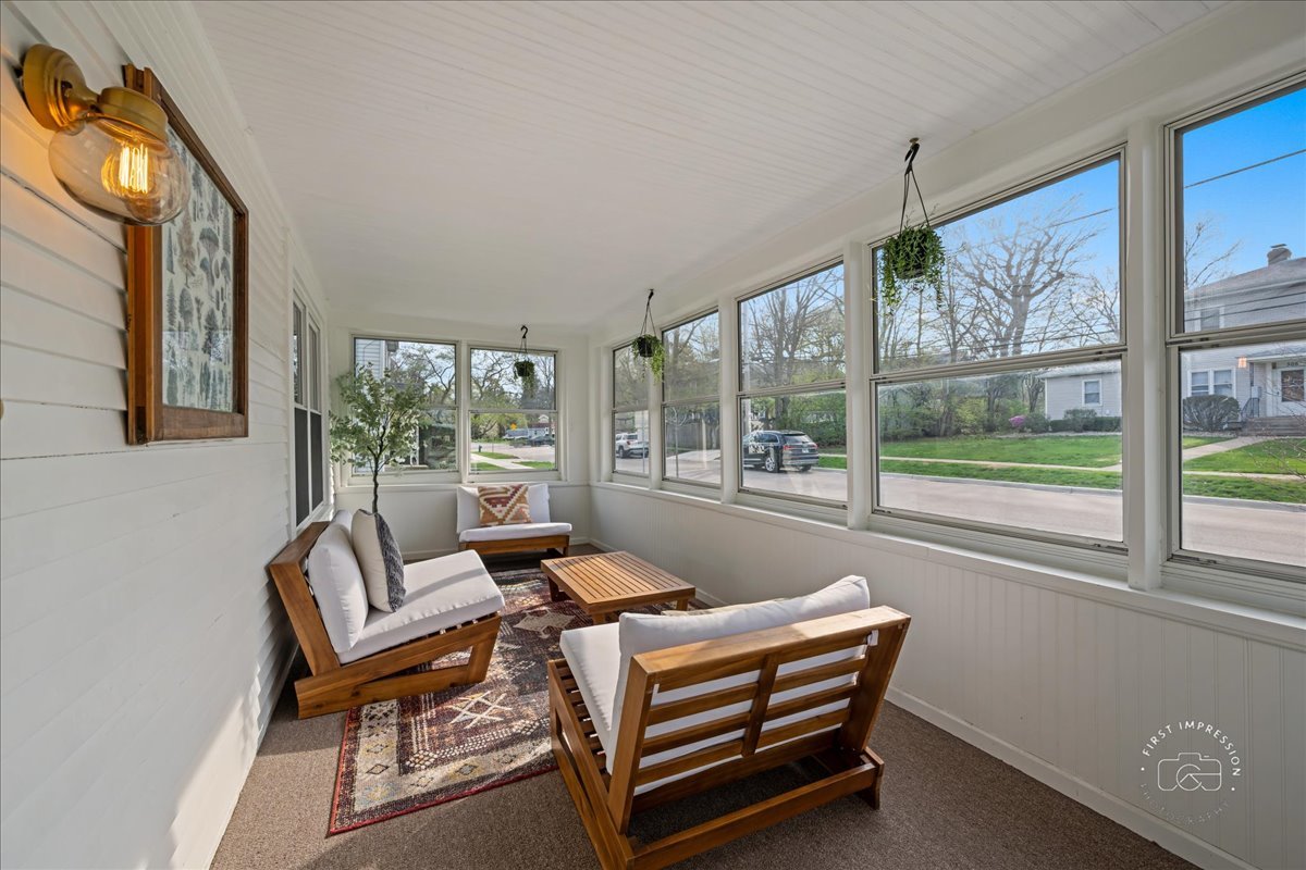 304 S Water Street, Batavia, IL