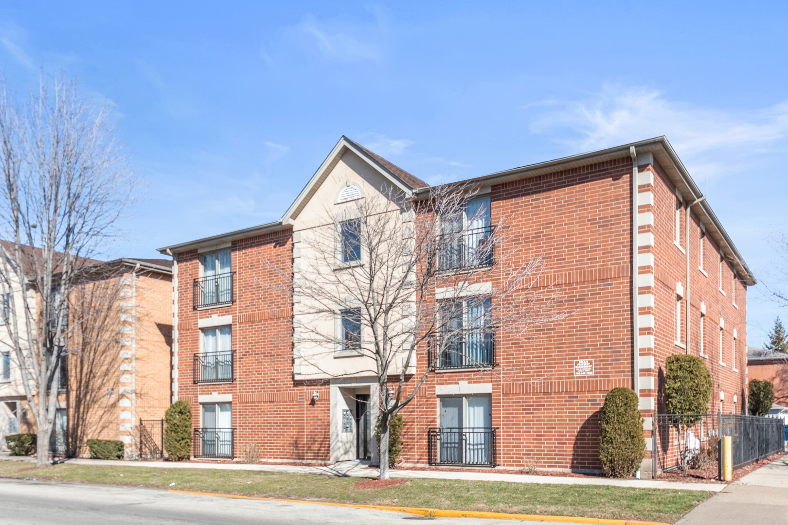 3447 Ridgeland Avenue #203, Berwyn, IL