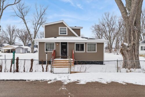 39224 Willow Lane, Antioch, IL