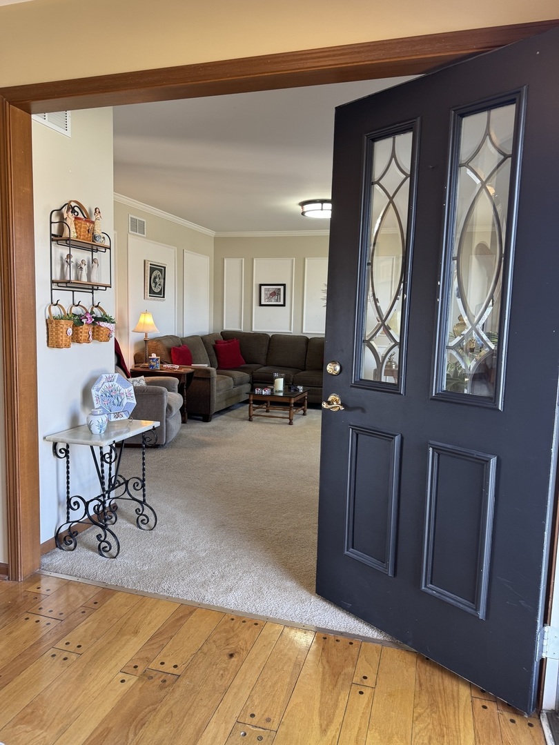 530 Cypress Bridge Road, Lake Zurich, IL