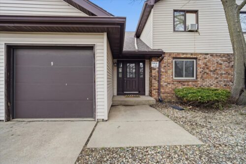 1600 Northbrook #B9, Normal, IL