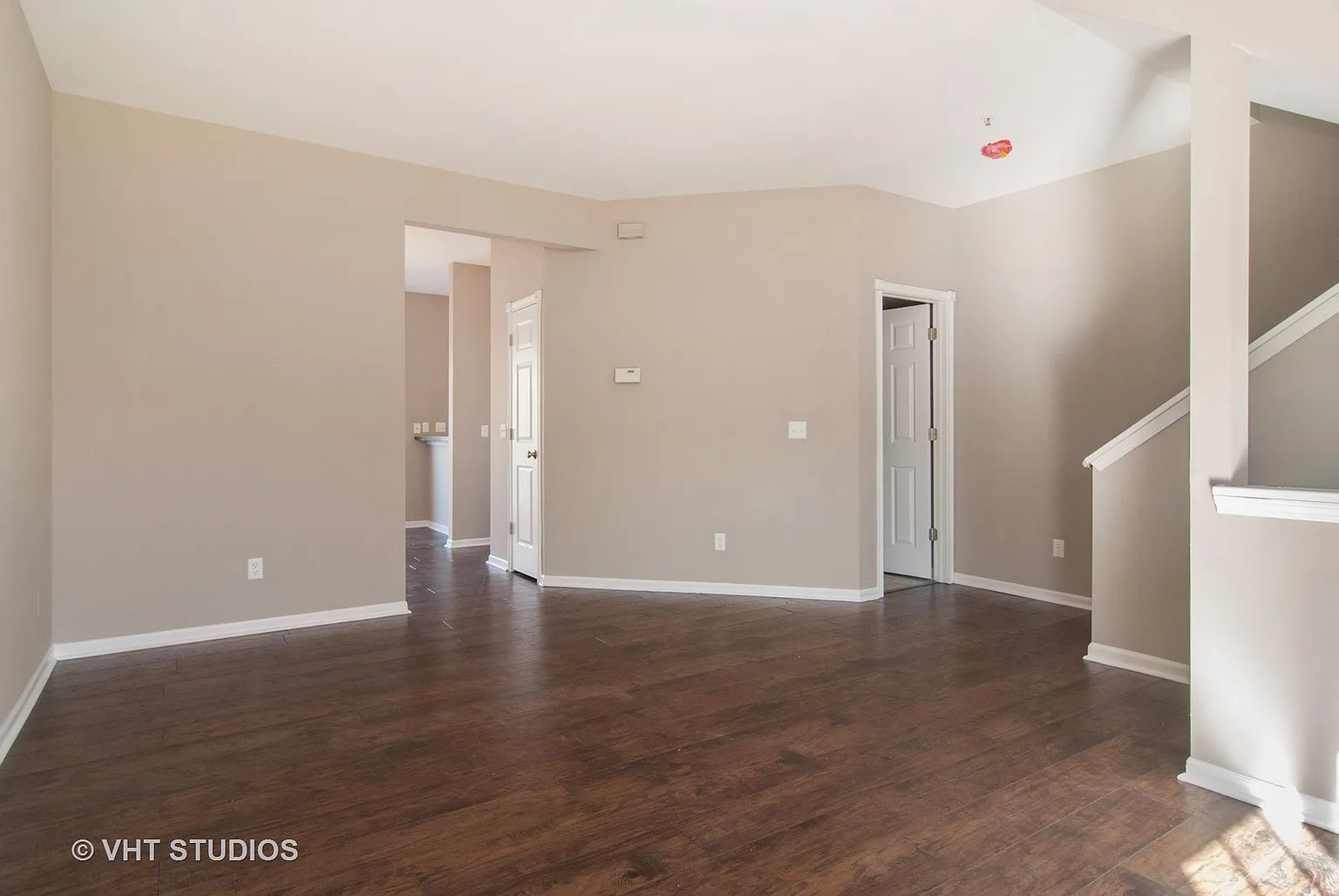 1325 Chestnut Lane, Yorkville, IL
