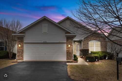 670 S Wellston Lane, Romeoville, IL