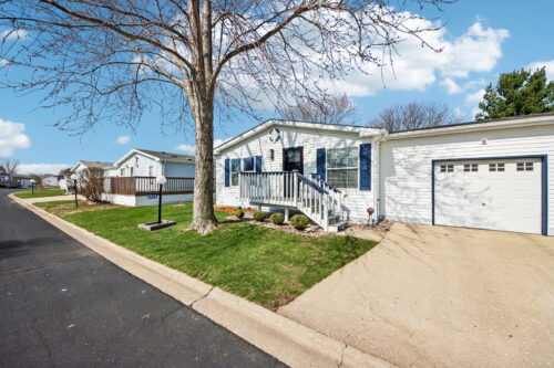 242 Meadowlark Lane #A, Sandwich, IL