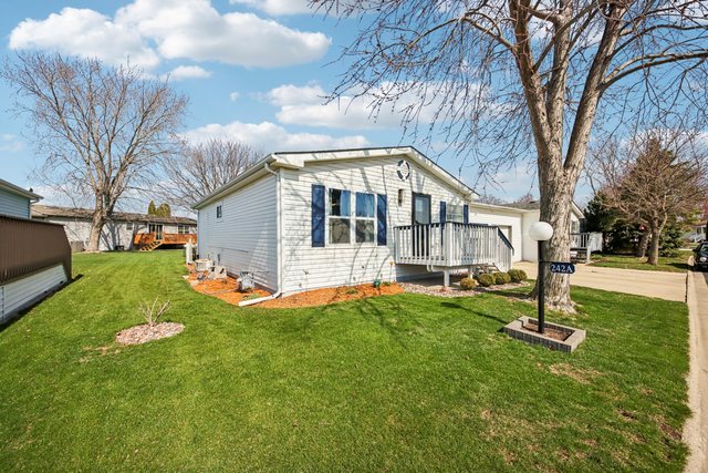 242 Meadowlark Lane #A, Sandwich, IL