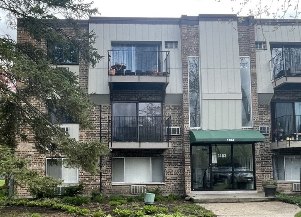 1463 N Winslowe Drive #101, Palatine, IL