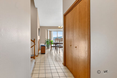 1898 Delmar Drive, Freeport, IL