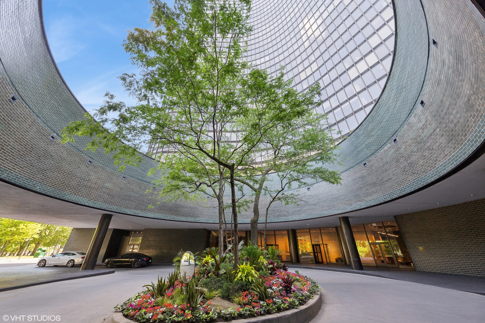 505 N LAKE SHORE Drive #6206, Chicago, IL